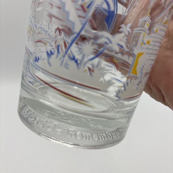 WALT DISNEY WORLD 25th ANNIVERSARY "REMEMBER THE MAGIC" MICKEY MOUSE Glass 1996 - Picture 7 of 9